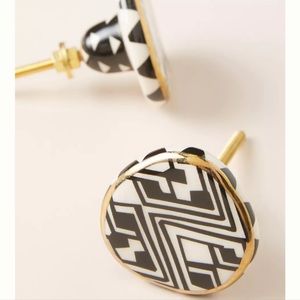 Set of 2 boxes (2 per box), Anthropologie Penny Knobs- Chevron black